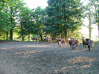 Centre Equestre Poney-Club de Prunevaux 58 Nievre Bourgogne